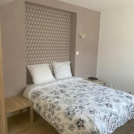 Maison Chaleureuse Comprenant 2 * Bergerac